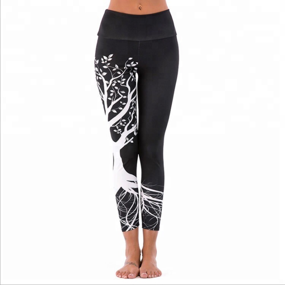 Treesy Graphic Leggings
